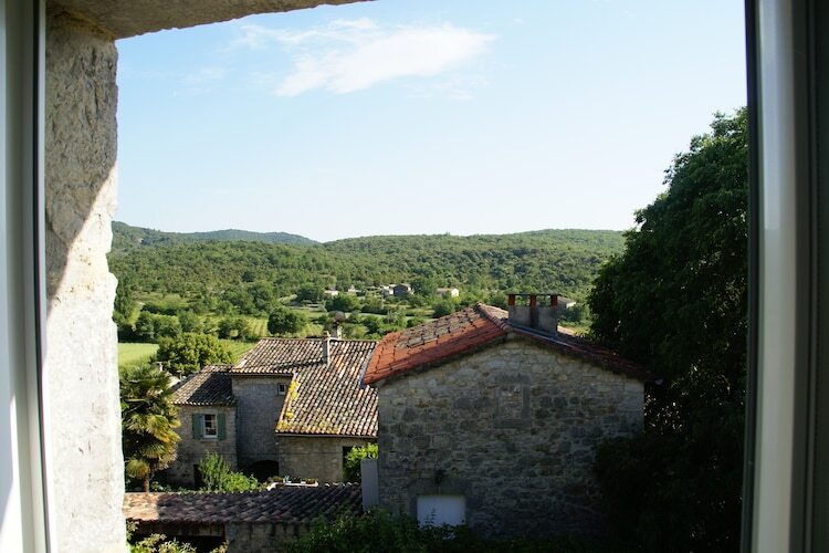 Maison 8 personnes sur colline boisée à Beaulieu - Photo 22
