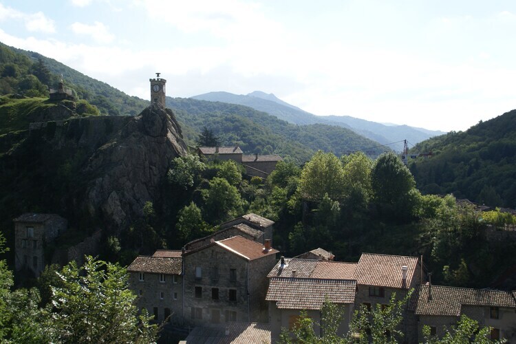 Maison 8 personnes sur colline boisée à Beaulieu - Photo 23