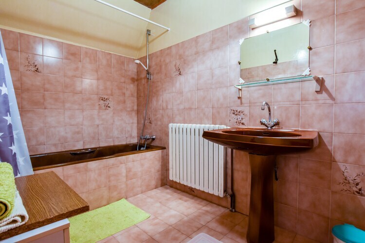 Maison Connor à Neuvéglise, 6 pers., terrasse et jardin - Photo 14