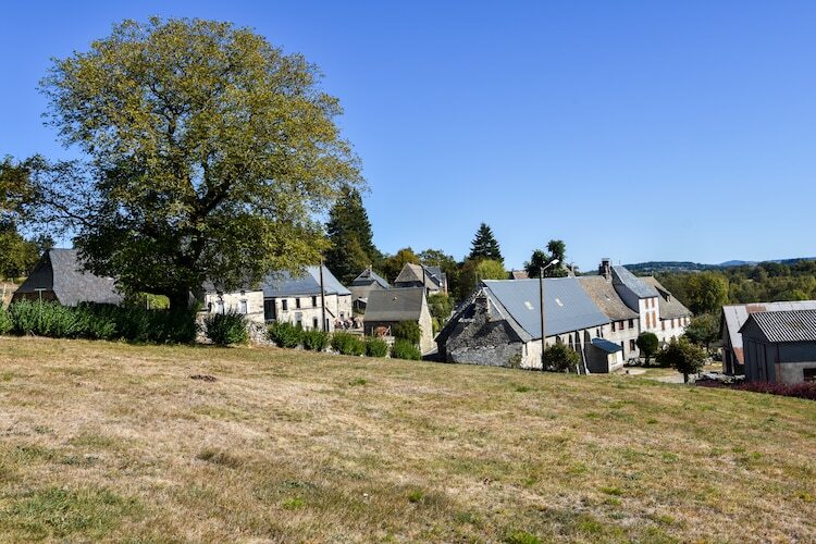 Maison Connor à Neuvéglise, 6 pers., terrasse et jardin - Photo 20