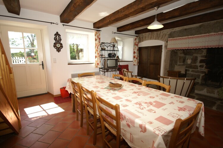 Maison de vacances Saint-Merd-la-Breuille, jardin clôturé - Photo 3
