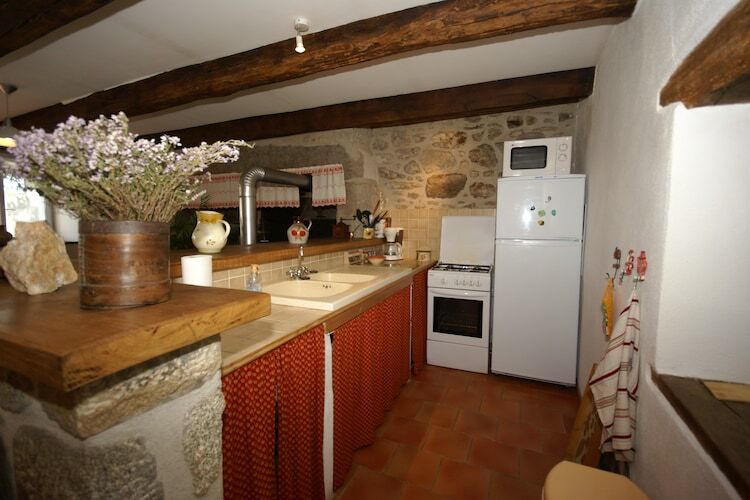 Maison de vacances Saint-Merd-la-Breuille, jardin clôturé - Photo 4