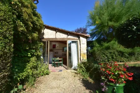 Maison 6 personnes piscine privée à St-Jory-las-Bloux : photo 14
