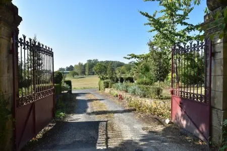 Maison 6 personnes piscine privée à St-Jory-las-Bloux : photo 31