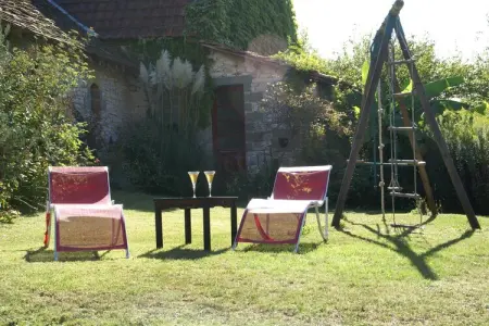 Maison 6 personnes piscine privée à St-Jory-las-Bloux : photo 33