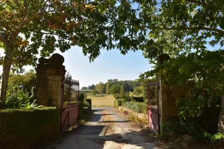 Maison 6 personnes piscine privée à St-Jory-las-Bloux : photo 35