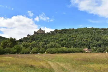Maison 1 chambre avec jardin privé à Berbiguières : photo 40