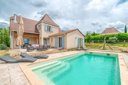 Location villa à Sainte foy de Longas, Villa en Aquitaine avec Piscine et BBQ