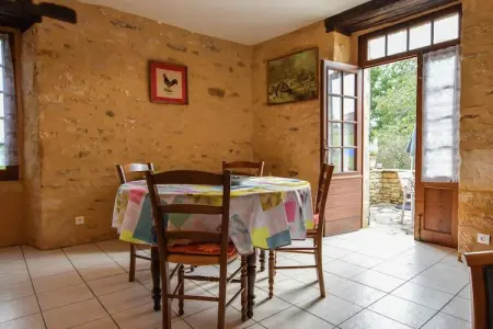 Maison typique périgourdine, Charmante retraite familiale à Loubejac - Photo 2