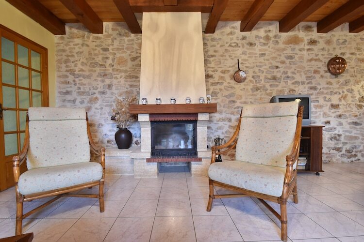 Maison 6p avec piscine privée près de Besse - Photo 2