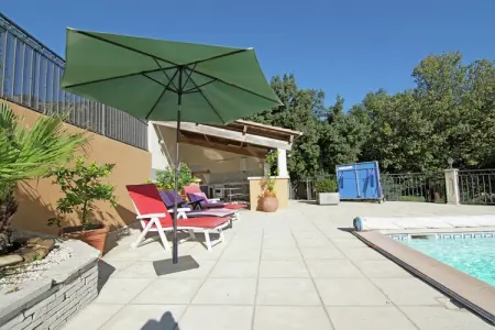 Maison de vacances - LÉDENON, Villa à Lédenon avec piscine privée - Photo 6