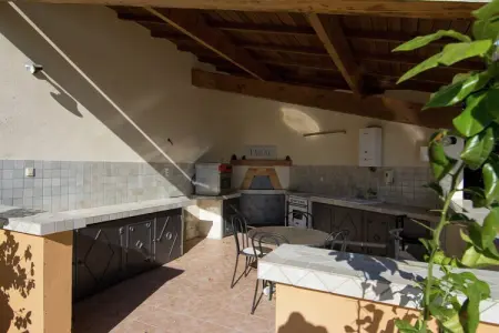 Maison de vacances - LÉDENON, Villa à Lédenon avec piscine privée - Photo 13