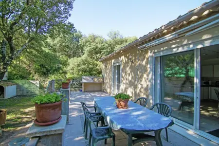 Maison de vacances - LÉDENON, Villa à Lédenon avec piscine privée - Photo 15