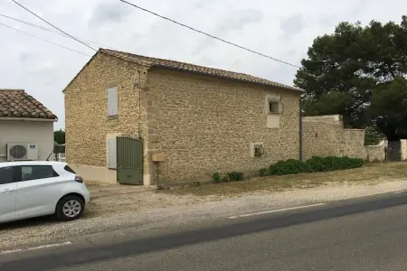 Location villa à Aubais, Maison de vacances avec piscine privée clôturée