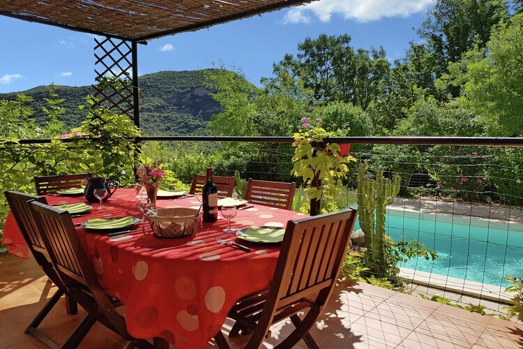 Villa Les Chênes - piscine privée et terrain clos à Saint-Brès - Photo 6