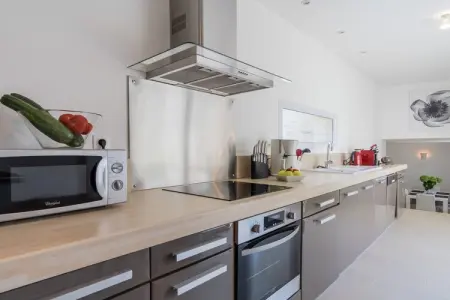 Maison 2 chambres avec jardin à Beaumont-en-Véron : photo 4