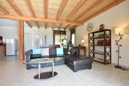 Maison Les Gunies - Piscine privée & jardin pour enfants : photo 12