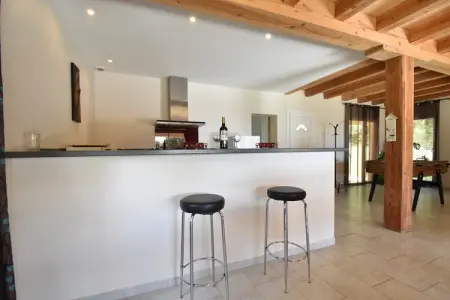 Maison Les Gunies - Piscine privée & jardin pour enfants : photo 16