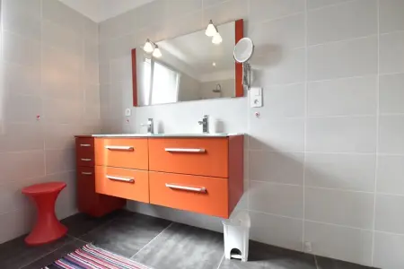 Maison Les Gunies - Piscine privée & jardin pour enfants : photo 26