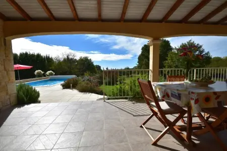 Maison Les Gunies - Piscine privée & jardin pour enfants : photo 30