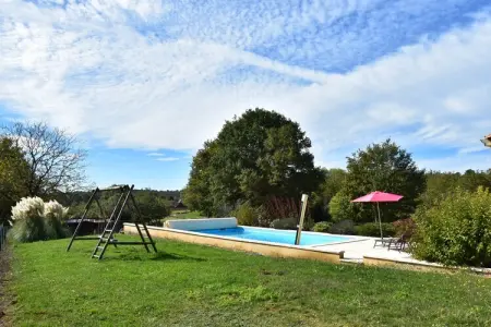 Maison Les Gunies - Piscine privée & jardin pour enfants : photo 32