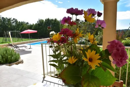 Maison Les Gunies - Piscine privée & jardin pour enfants : photo 38