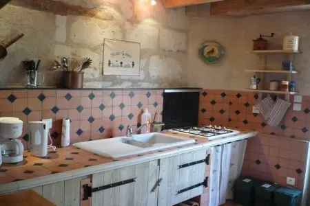 Maison 1 chambre avec piscine chauffée à Brion : photo 2