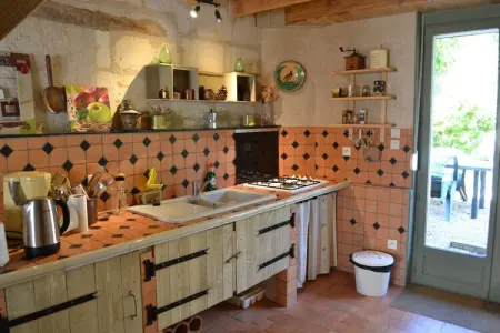 Maison 1 chambre avec piscine chauffée à Brion : photo 16