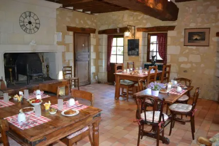 Maison 1 chambre avec piscine chauffée à Brion : photo 28