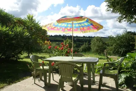 Ancienne boulangerie normande avec terrasse et jardin : photo 14