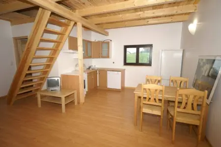 Chalet Dabo - 2 chambres, terrasse vue montagnes : photo 3