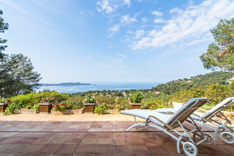 Villa 4 chambres Hyères, piscine chauffée à 3 km de la plage - Photo 24