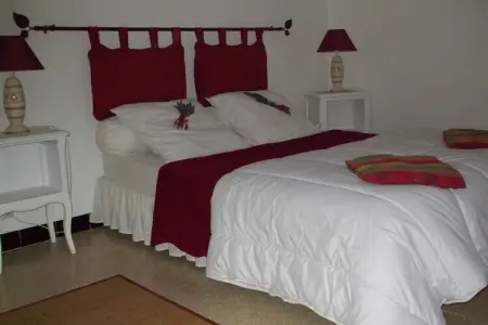 Maison avec piscine privée et vue panoramique à Pertuis : photo 4