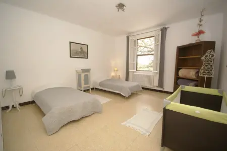 Maison avec piscine privée et vue panoramique à Pertuis : photo 10