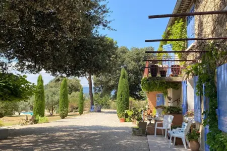 Maison avec piscine privée et vue panoramique à Pertuis : photo 13