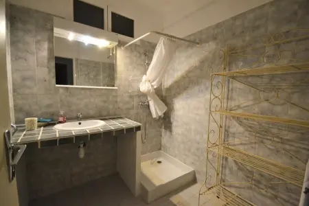 Maison avec piscine privée et vue panoramique à Pertuis : photo 21