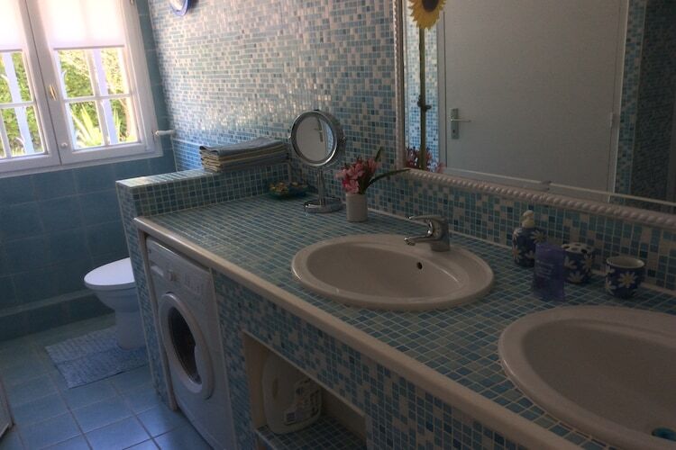 Maison Mimosas à Piolenc, piscine et jeux enfants - Photo 11