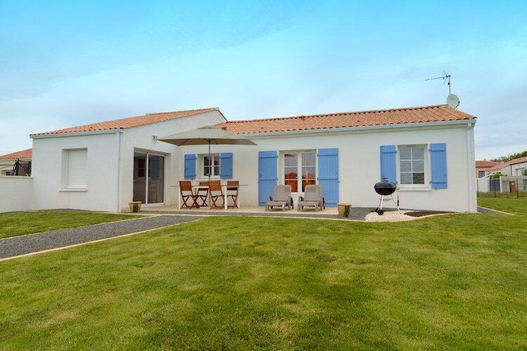 Maison 2 chambres avec terrasse à 8 km de la plage - Photo 14