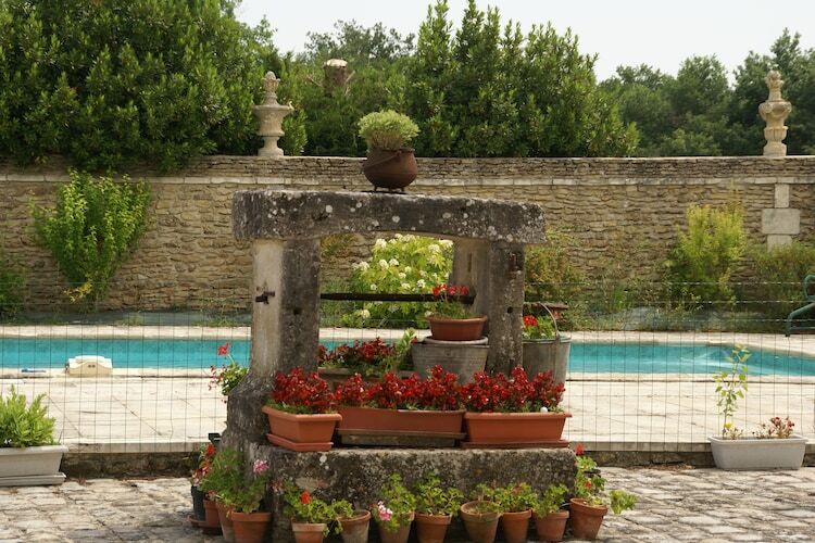 Manoir du XVe siècle avec piscine privée à Lencloître - Photo 35