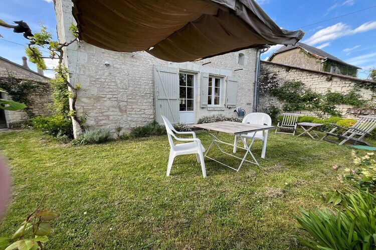 Maison mitoyenne Sossay, jardin et terrasse vue prairie - Photo 37