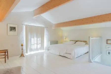 Maison mitoyenne Sossay, jardin et terrasse vue prairie : photo 11