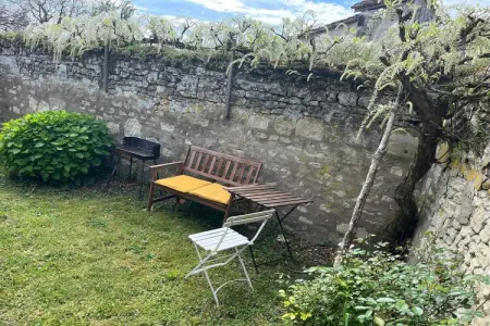 Maison mitoyenne Sossay, jardin et terrasse vue prairie : photo 34