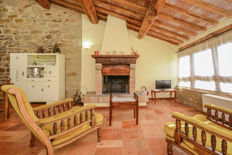 Maison Rondine à Monte Santa Maria Tiberina - Photo 3