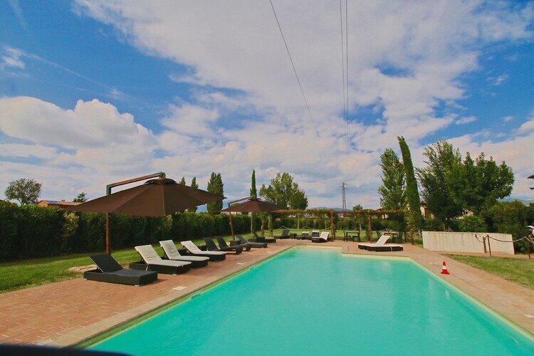 Le Volte – Appartement Foligno, jardin et piscine - Photo 12