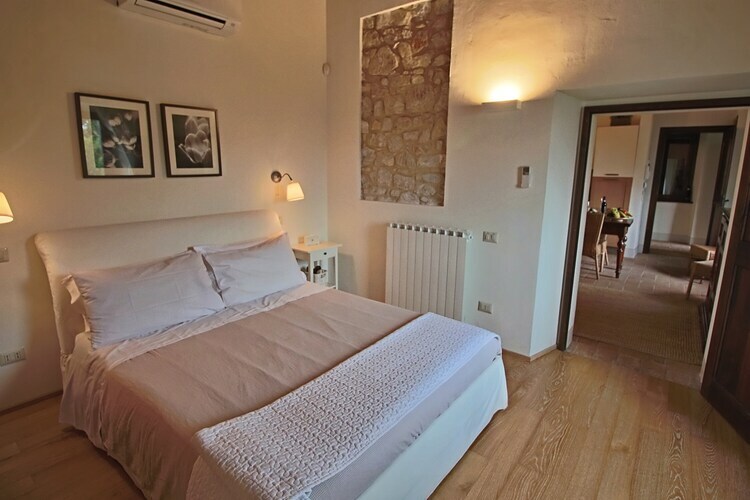 Primo Sole, appartement dans ferme restaurée à Foligno - Photo 14