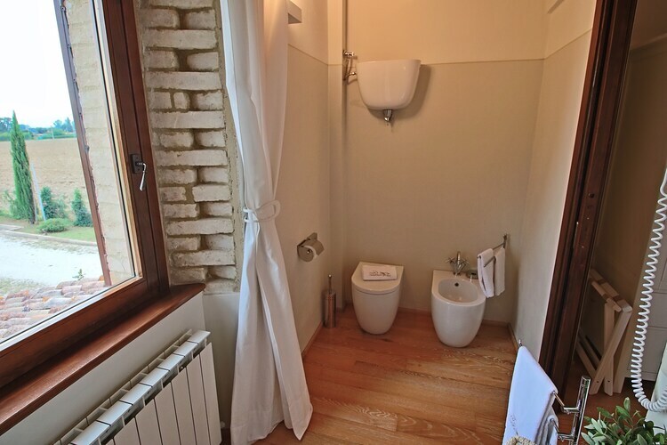 Primo Sole, appartement dans ferme restaurée à Foligno - Photo 37