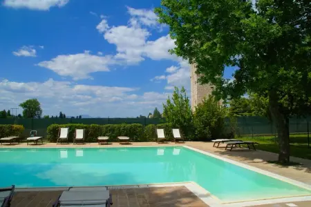 Acquatino Due – Maison 6 pers. avec piscine à Spello