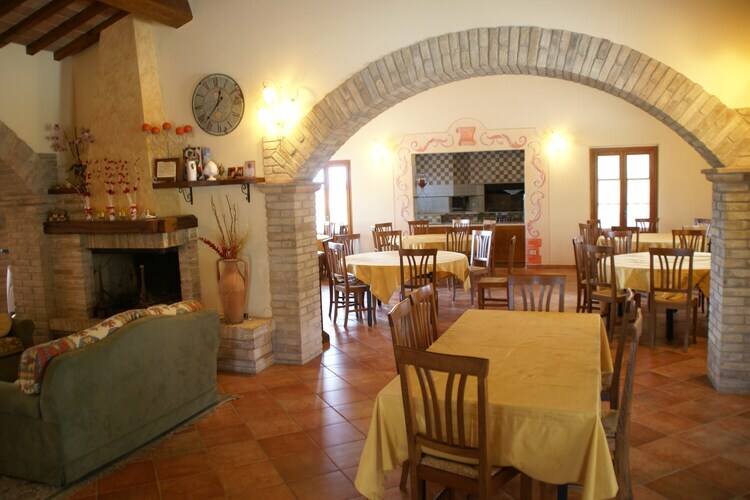 Maison dans ancienne ferme avec piscine, Bettona - Photo 6