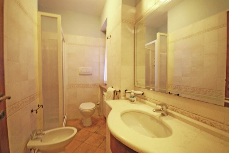 Maison dans ancienne ferme avec piscine, Bettona - Photo 10