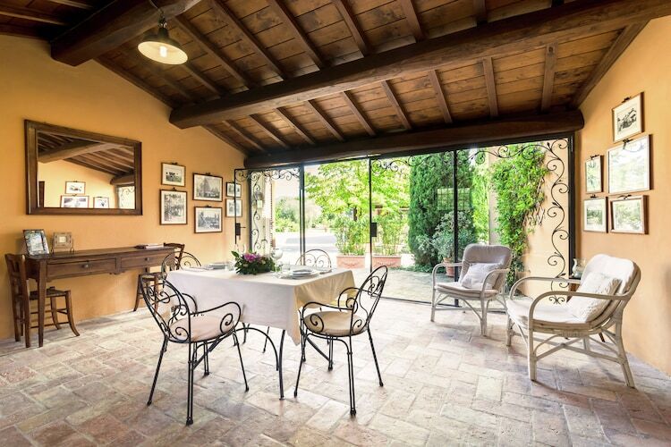 Maison Pozzo à Cortona, terrasse et accès piscine - Photo 10